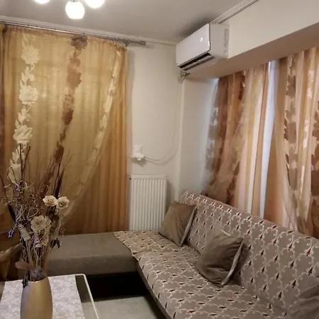 Penthouse Deluxe At Apartment *